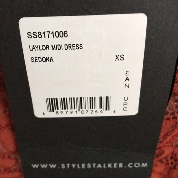 NWT StyleStalker Laylor MIDI Lace Dress Size XS - Picture 4 of 10